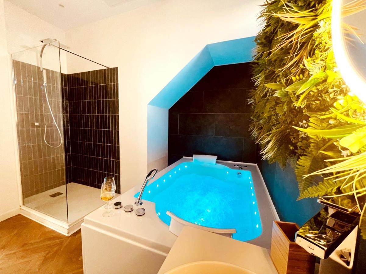 Le Jungle Spa **** 尼姆 外观 照片